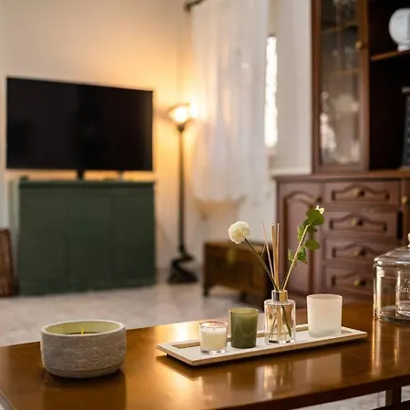 Ariadne's Retreat Apartment *