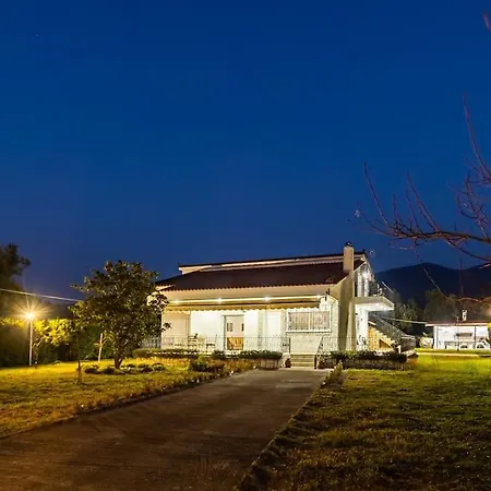 Ariadne's Retreat דירה