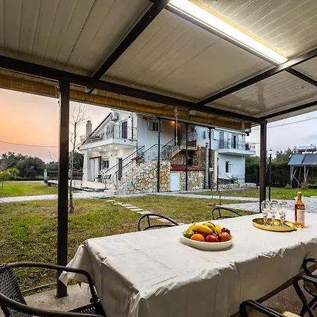 Ariadne's Retreat Apartment *