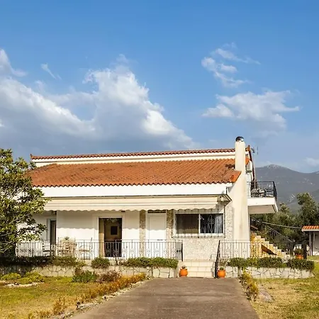 דירה Ariadne's Retreat