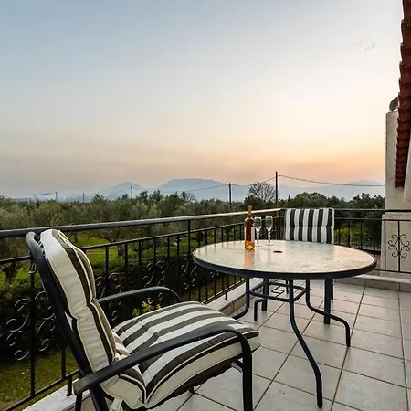 Ariadne's Retreat Apartment Oikhalia (Messinia)