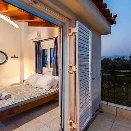 Ariadne's Retreat * Oikhalia (Messinia)