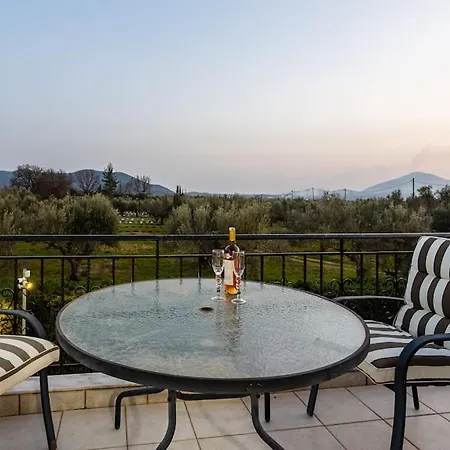 Ariadne's Retreat Apartment *