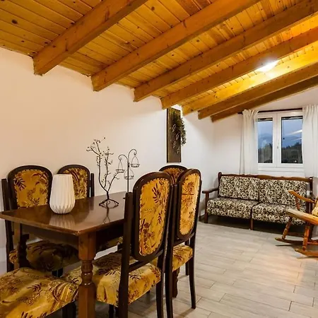 Apartment Ariadne's Retreat *