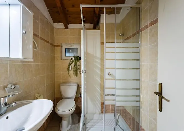 דירה Ariadne's Retreat Oikhalía