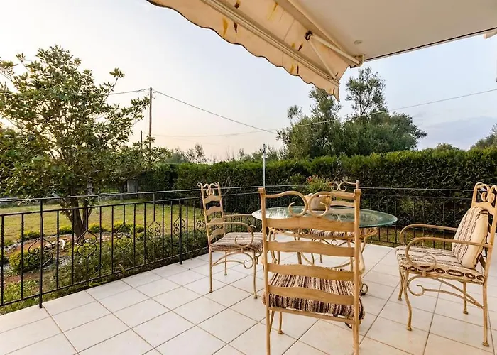 דירה Ariadne's Retreat Oikhalía