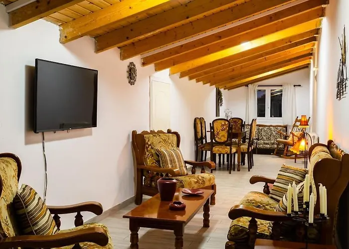 Ariadne's Retreat דירה *