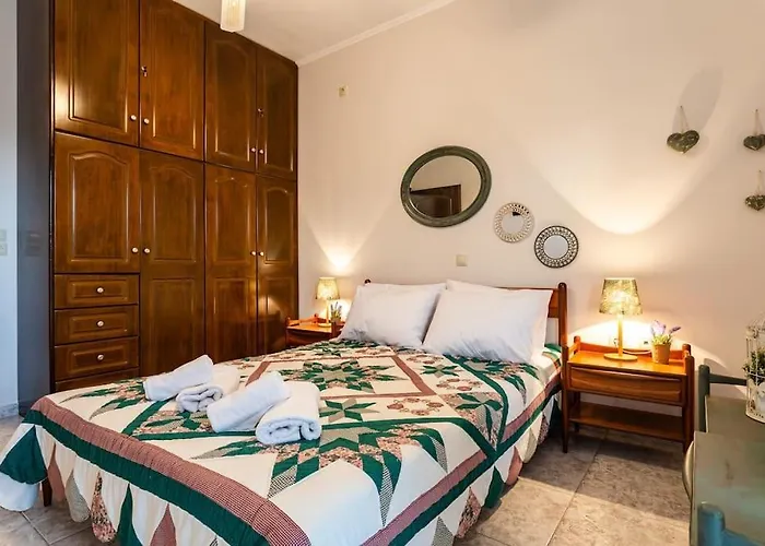 Ariadne's Retreat Oikhalía